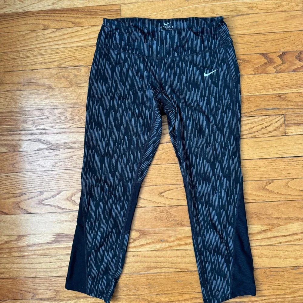 Nike DRY-FIT Cropped Leggings Flex 3.0 Capri Black Womens Size M